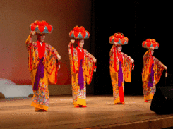 琉球舞踊の画像